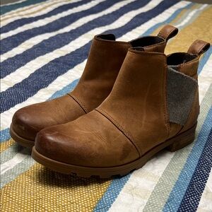 Sorel Emelie chestnut Brown Ankle Boots sz 7